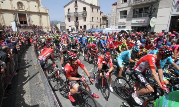 Ciclismo: al via edizione 2018 del Giro di Sicilia